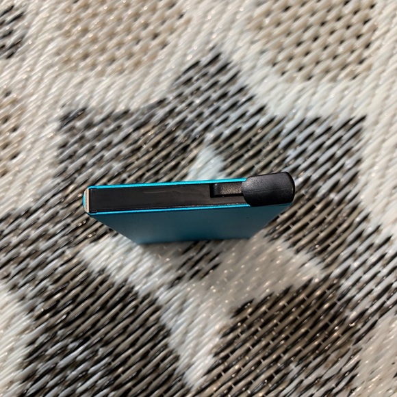 Vibrant Blue Rectangular credit card holder. - Picture 3 of 7